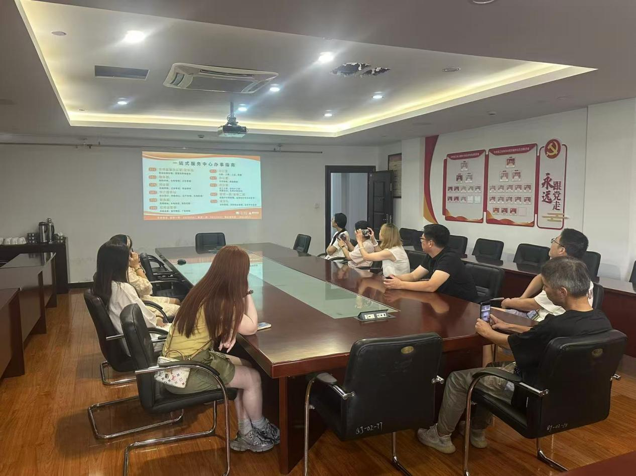 錢江商城開展新商戶培訓(xùn)筑牢規(guī)范經(jīng)營與消防安全防線