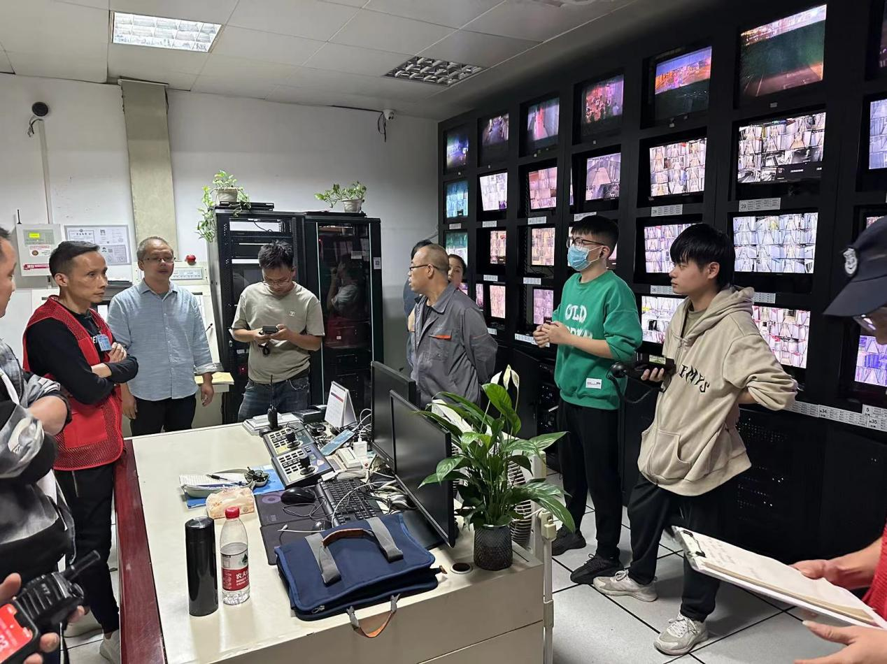 “強(qiáng)實(shí)戰(zhàn)，夯基礎(chǔ)”，錢(qián)江商城開(kāi)展消防聯(lián)動(dòng)測(cè)試