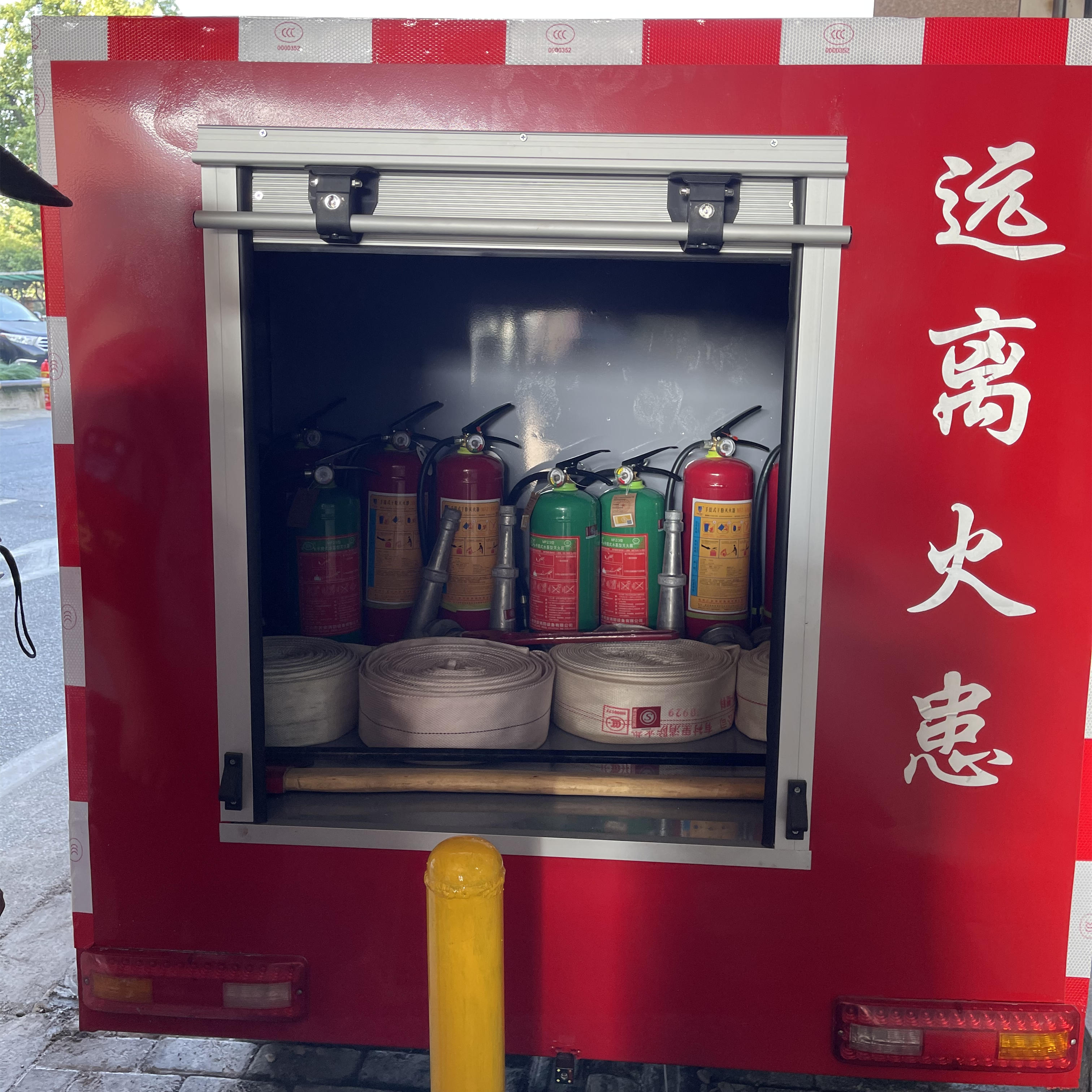 建華市場(chǎng)微型消防車上線