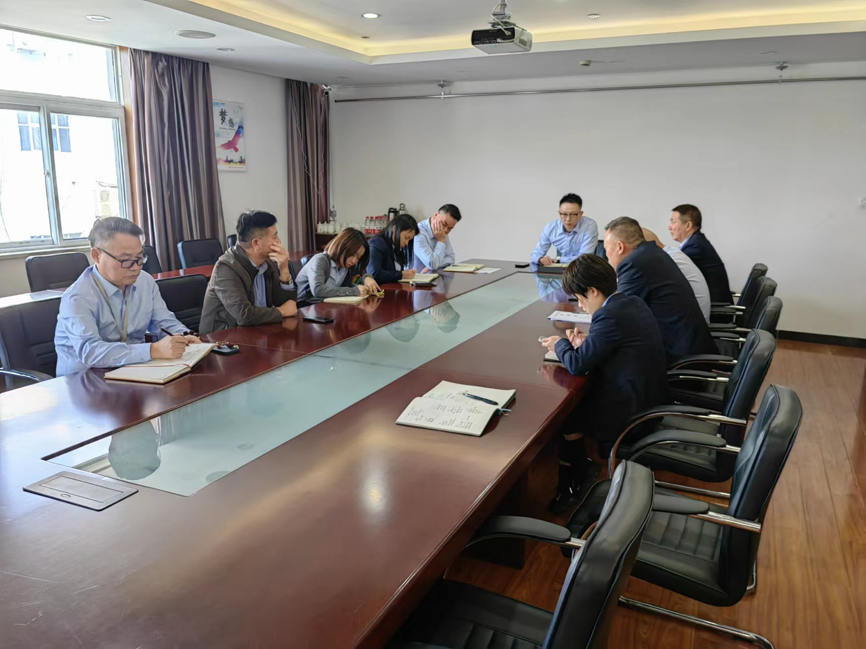 錢江商城召開 第五屆消防運(yùn)動會籌備會議