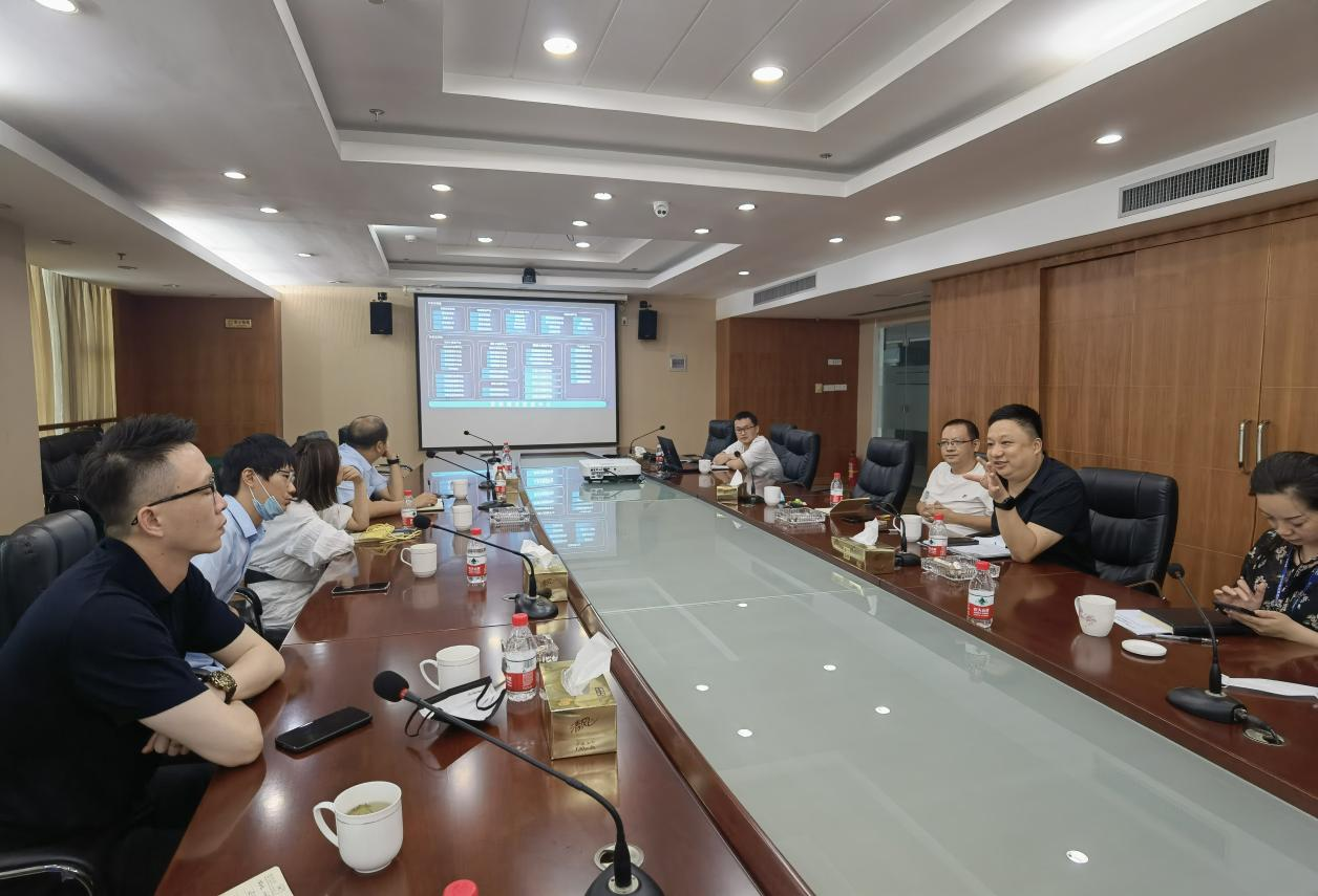 學先進、趕先進！錢江商城赴海寧中國皮革城考察學習智能化改造數(shù)字化轉(zhuǎn)型