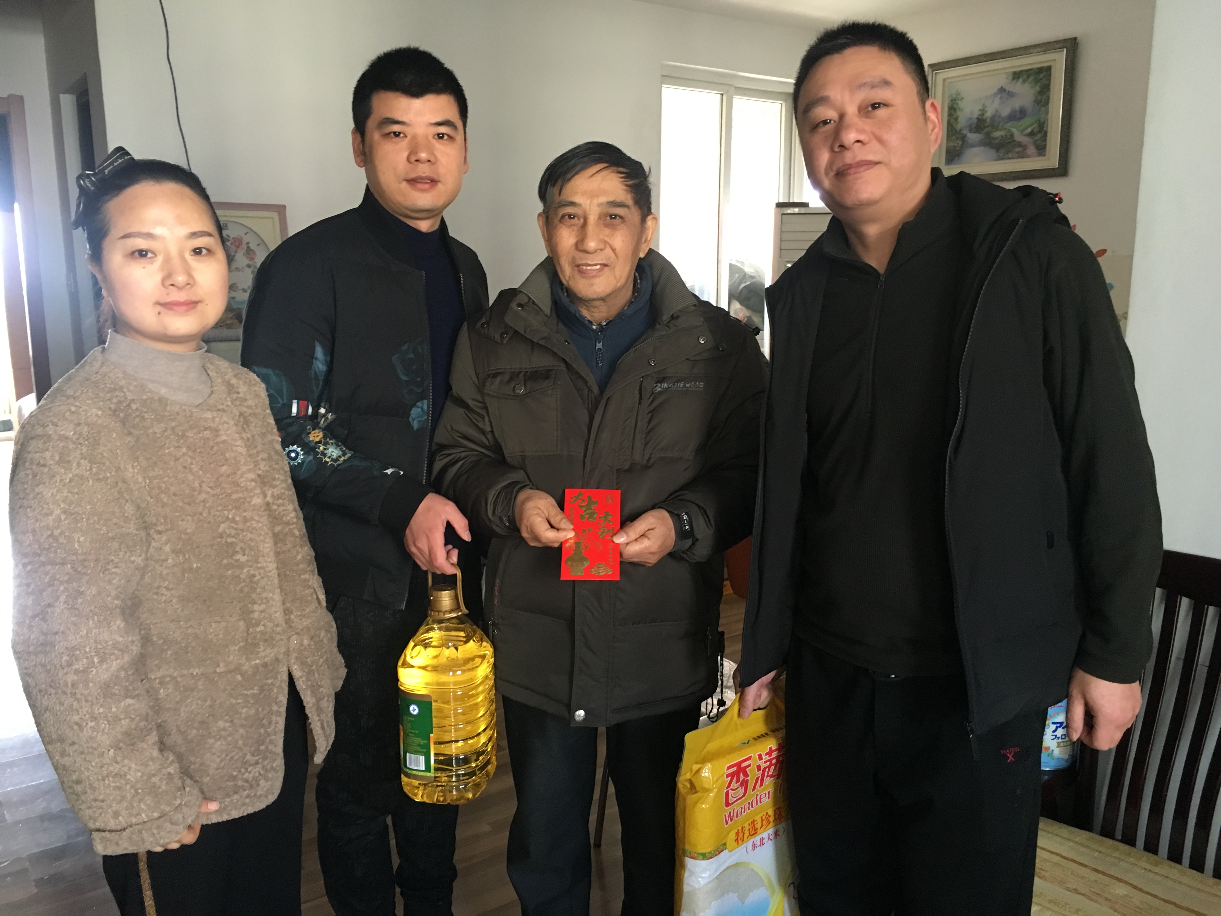 1月 4篇關心老年人.jpg